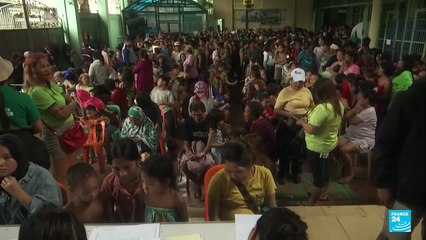 Supertifón Fung-wong llega a una devastada Filipinas