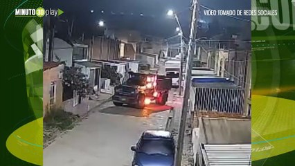 Se conoce video del momento exacto en que abandonaron la volqueta cargada con explosivos en Tunja