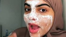 سارة الودعاني تتواصل مع دكتور نفسي من أجل ابنتها.. ايش القصة؟