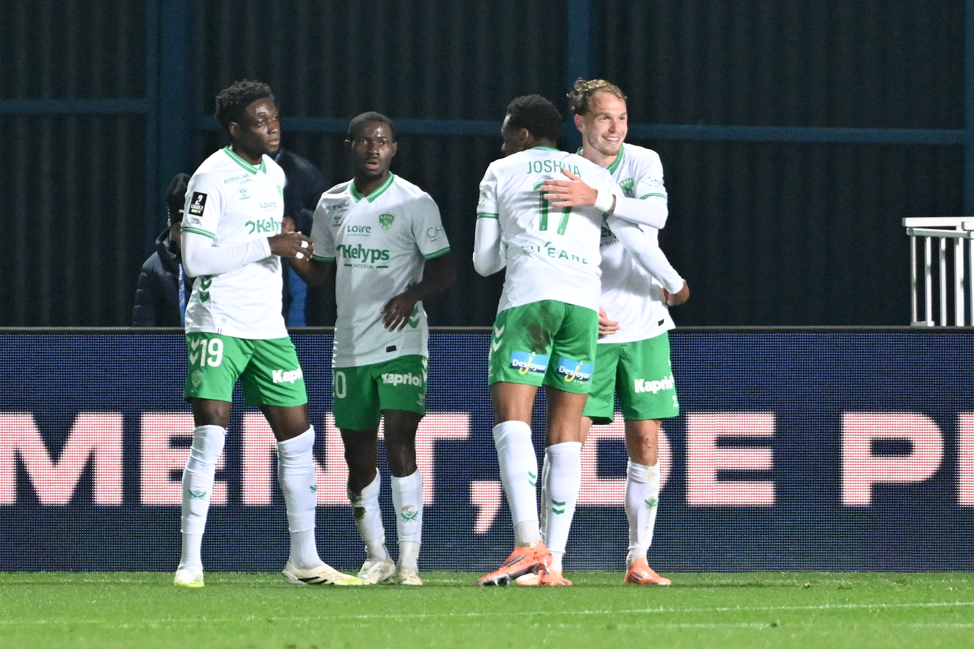 Ligue 2 : Saint-Etienne gagne le choc à Troyes !