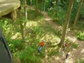 Saut pendulaire à Paris Sud Aventure