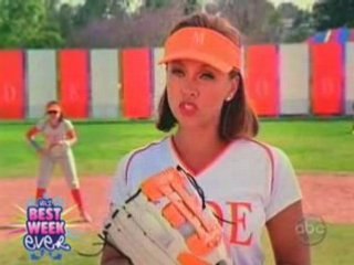 In Case You Missed It: Naomi Campbell On Ugly Betty