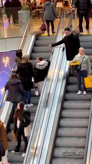 Giving The Smile 😻🌹