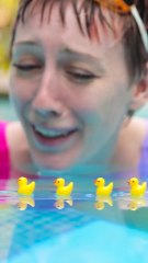 🦆 Rescue the Ducks 😍 DIY Popcorn Texture Raft 🍿 So Creative! ✨