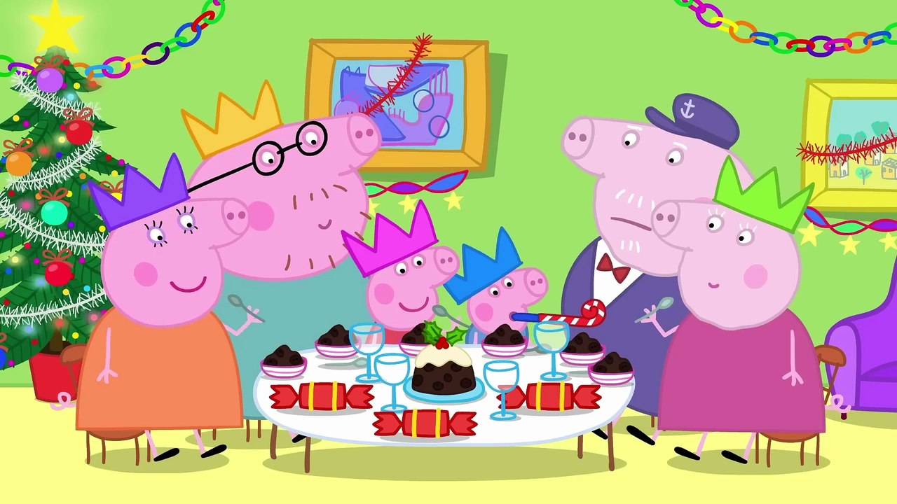 Peppa Pig SCARES Santa with a ROBOT Drone! 🎁 Peppa's Christmas Day |Full Episodes|Cartoon | 20 Mins