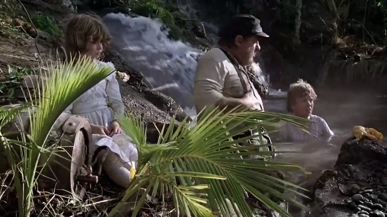 The Blue Lagoon ( Adventure, Drama, Romance )