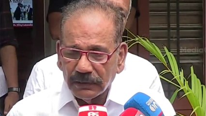 Palakakad | 'കാട്ടുപന്നി കുറുകെ ചാടിയല്ല അപകടം,കാറ് മരത്തിൽ ഇടിച്ചാണ് അപകടം ഉണ്ടായത്'