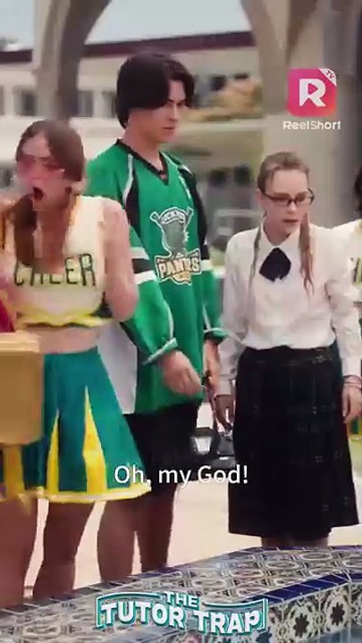 Tutoring the hockey star made me every girl’s enemy?! | The Tutor Trap | ReelShort