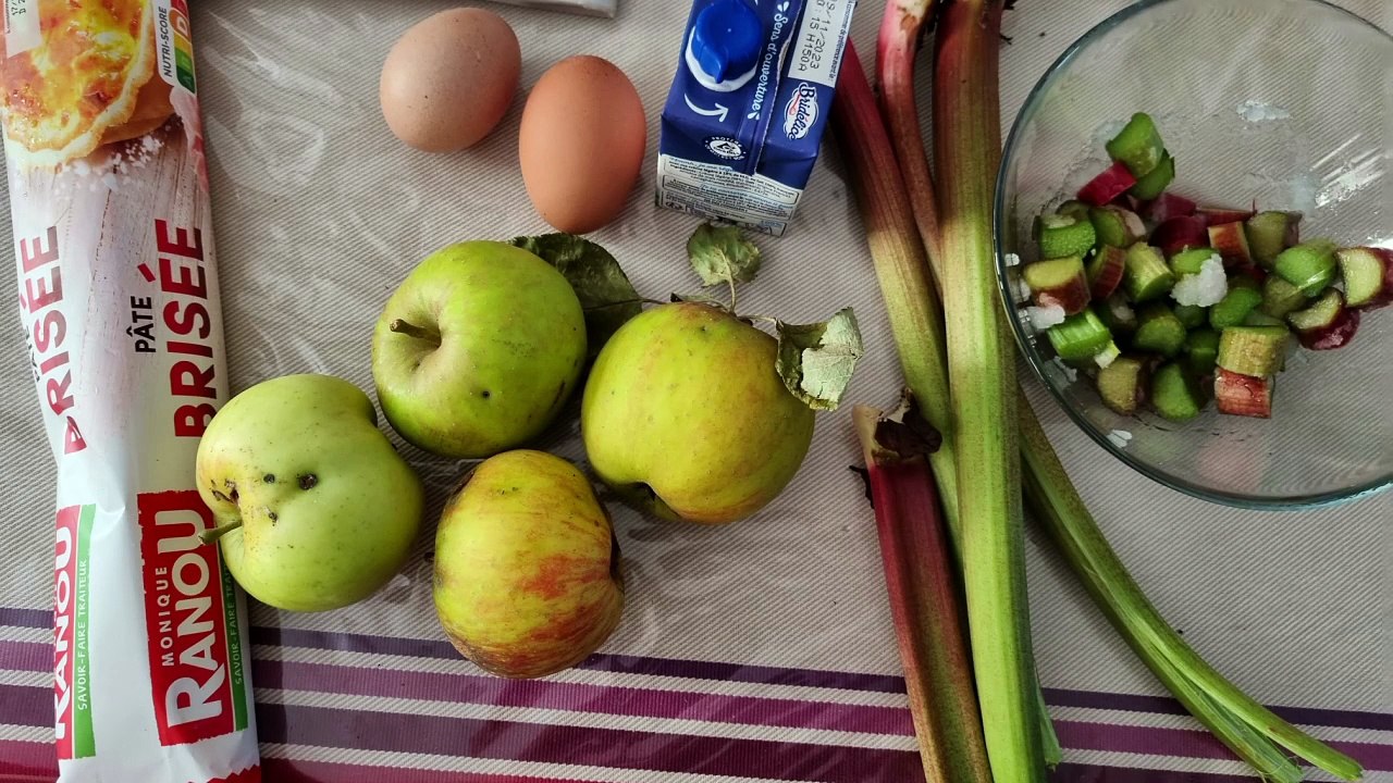 Tarte aux pommes et Rhubarbe