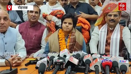 शेफाली वर्मा का गुरुग्राम-रोहतक में ग्रैंड वेलकम, बोलीं-"सचिन से प्रेरणा मिली, कामयाबी के लिए मेहनत करो"