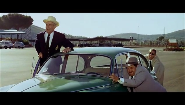 🚗 Le Corniaud (1965) — Louis de Funès & Bourvil 🤝 | Comédie Culte Française 🇫🇷