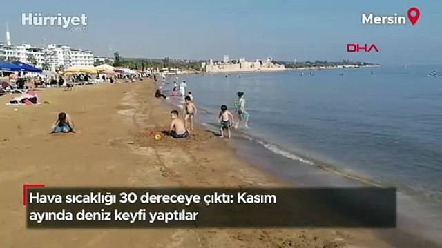 Hava sıcaklığı 30 dereceye çıktı: Kasım ayında deniz keyfi yaptılar
