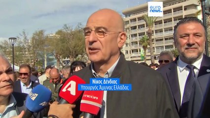 Ελλάδα: Εντυπωσιακή αεροπορική επίδειξη στον Φλοίσβο για την γιορτή της Πολεμικής Αεροπορίας