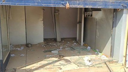 Video: वाहन में आए नकाबपोश, कैमरे बंद कर पूरी योजना से वारदात अंजाम