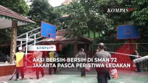 Aksi Bersih-Bersih Polisi Pasca Insiden Ledakan di SMAN 72 Jakarta
