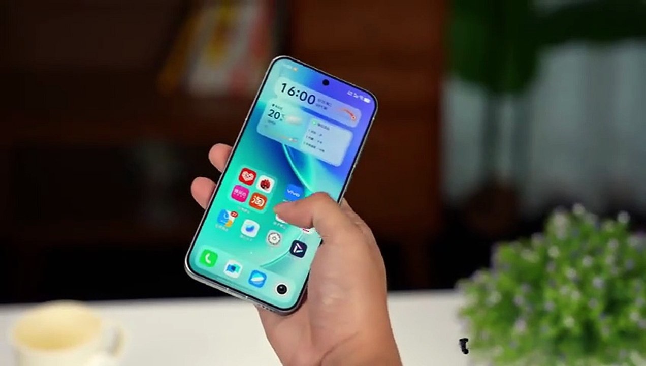 فيديو فتح صندوق هاتف vivo X300