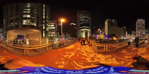 【VR360】夜の梅田新道交差点付近＜Insta360 X5＞