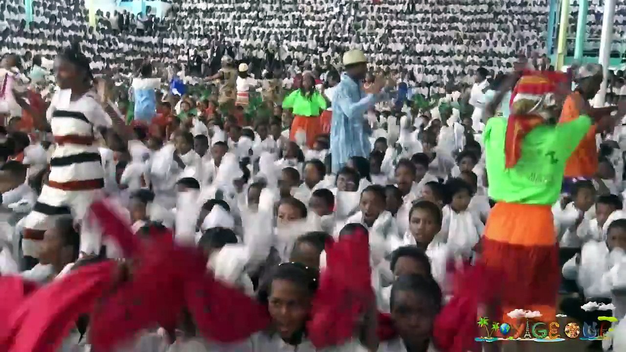 Emmanuel Macron a découvert l'âme d'akamasoa