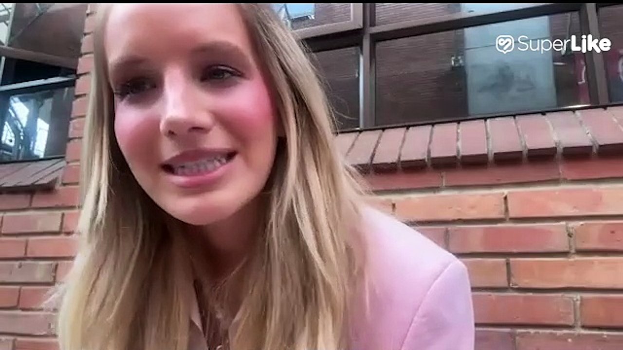 Penélope Robin desata su lado más misterioso