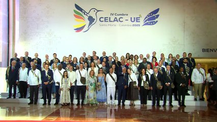 Petro pide que Europa, Latinoamérica y el Caribe se conviertan en un faro democrático