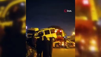 Otomobil tıra arkadan çarptı! Yaralılar var