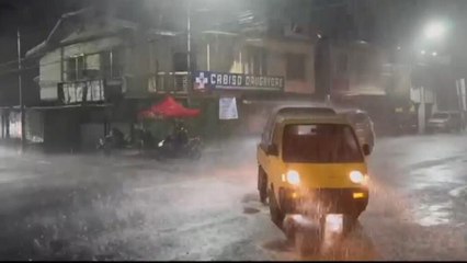 Supertifón Fung-wong llega a una devastada Filipinas