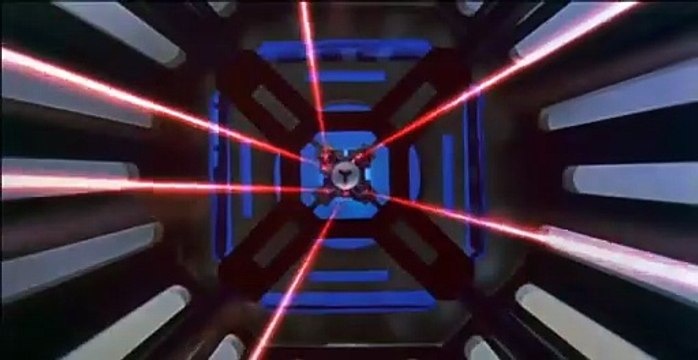 Small Soldiers Movie (1998) - Kirsten Dunst, Gregory Smith, Jay Mohr