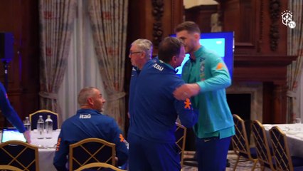 Primeiros jogadores e comissão técnica da Seleção Brasileira se apresentam em Londres para data Fifa