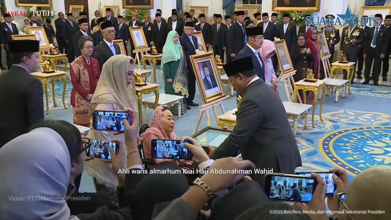 Gus Dur, Syaikhona Kholil dan Marsinah, Tiga Tokoh Jawa Timur Terima Gelar Pahlawan Nasional