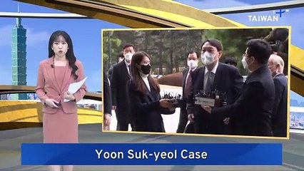 Former S. Korean President Yoon Charged With Abuse of Power, Aiding Enemy