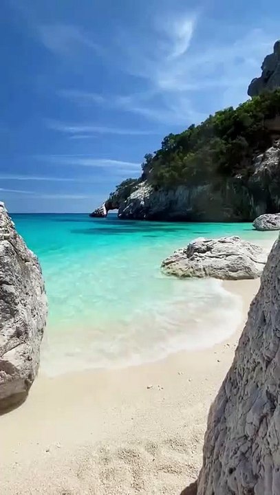 BEACH ATMOSPHERE