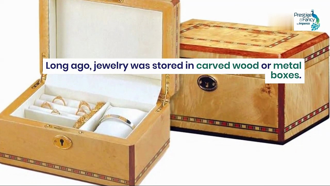 Luxury Vintage Velvet Jewelry Box for Rings & Earrings – Prestige and Fancy