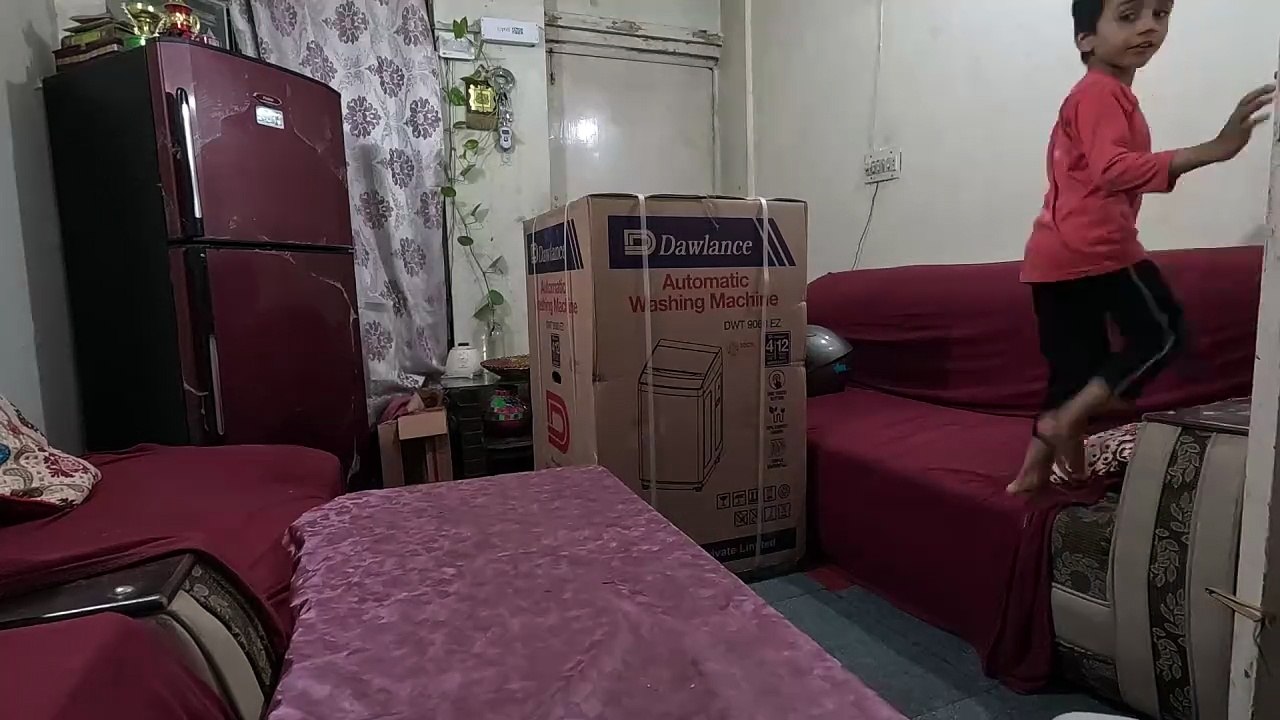 Washing Machine Unboxing Time Lapse
