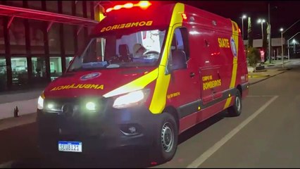 Homem leva facada na mão e pede socorro na Avenida Rocha Pombo