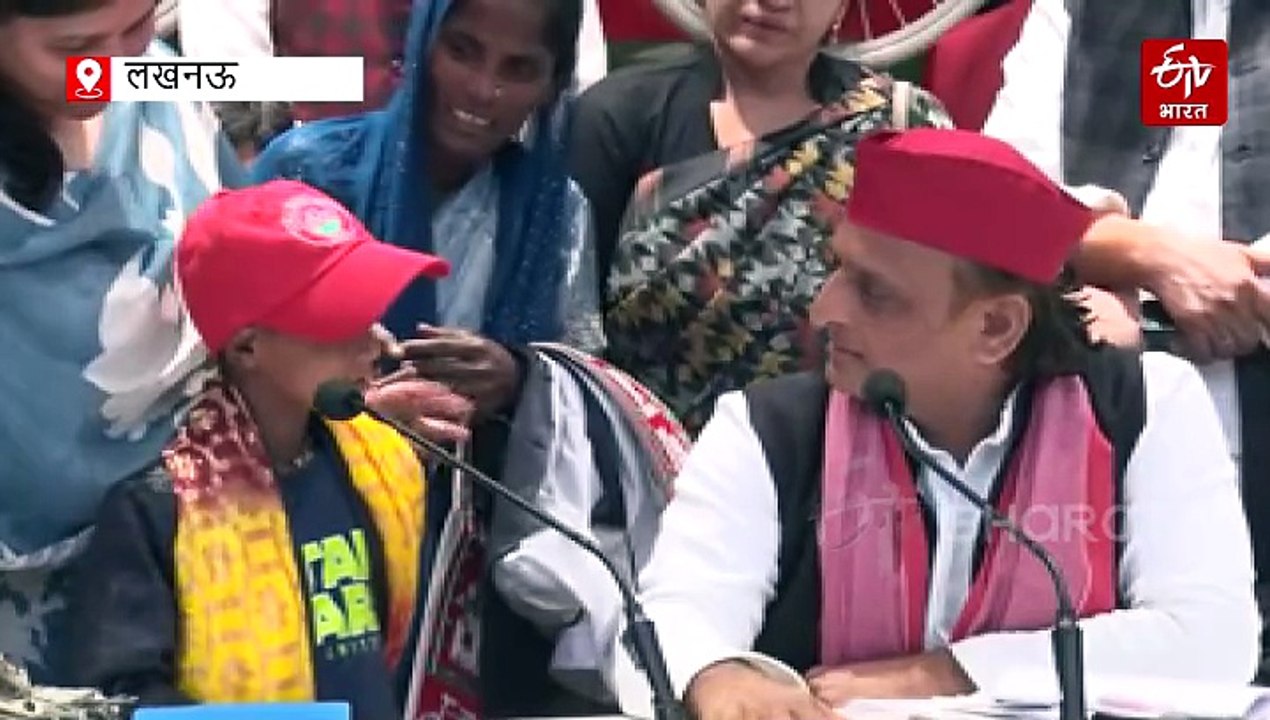 अखिलेश यादव ने नोटबंदी में पैदा हुए खजांची का 9वां बर्थडे मनाया, कहा- जब तक बीजेपी सत्ता में है, तब तक मनाते रहेंगे