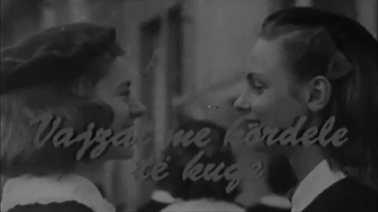 Vajzat me kordele te kuqe - ( 1978 )