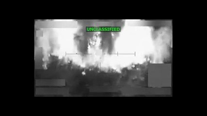 Lancha destruida por fuerzas estadounidenses