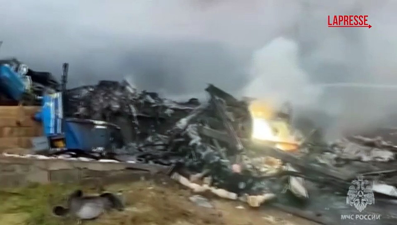 Elicottero si schianta nel Daghestan: le immagini del luogo dell'incidente