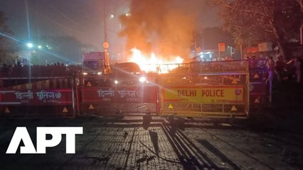 High Alert in Delhi After Explosion Near Red Fort | Cars Damaged, Fire Crews on Scene | APT