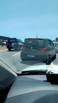 Acidente com micro-ônibus deixa 12 feridos no Pontal da Barra em Maceió