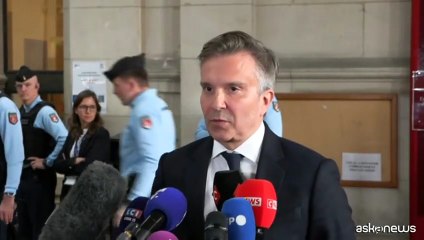 Francia: Sarkozy libero da oggi, accolto ricorso ex presidente