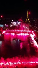 🇫🇷🇲🇦 FLASH | Les Winners 2005, ultras du club Wydad Casablanca, ont fêté leurs 20 ans hier sur la Seine.