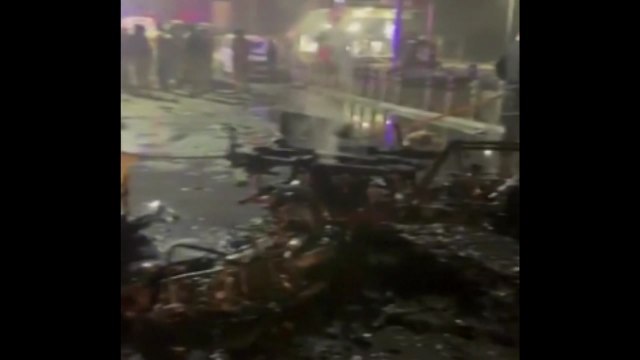 인도 뉴델리 유적지 부근 차량 폭발 8명 사망 / YTN