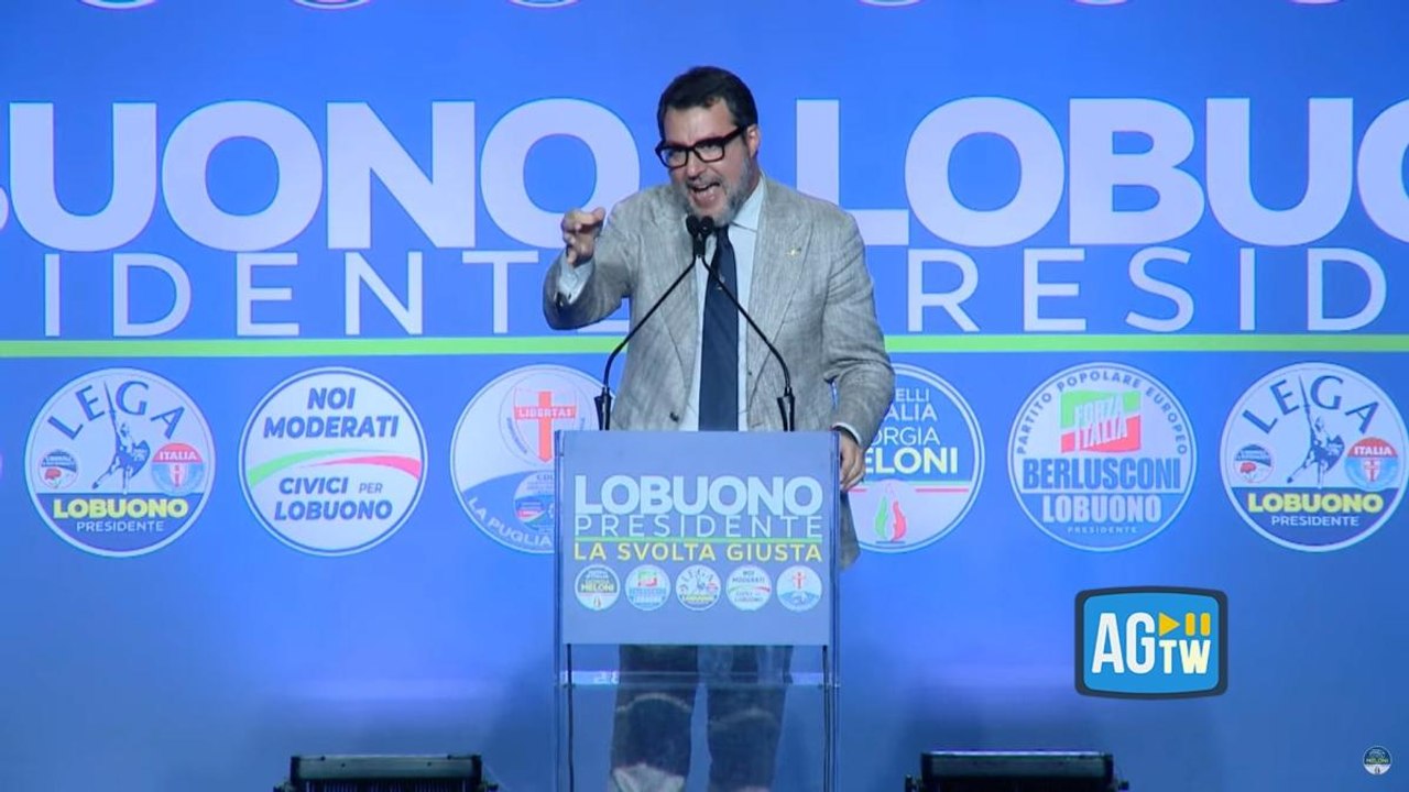 Salvini e i migranti: «Fuori dalle p... chi non rispetta le nostre tradizioni»