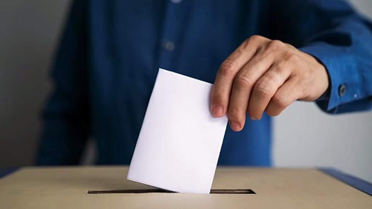Voting Within the Secular System Leads to Assimilation