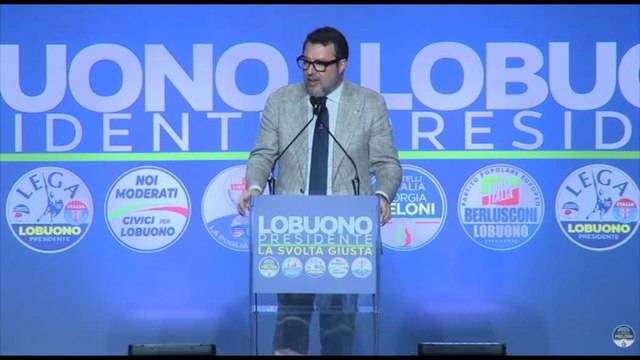 Migranti, Salvini: Fuori dalla palle chi non rispetta nostra cultura