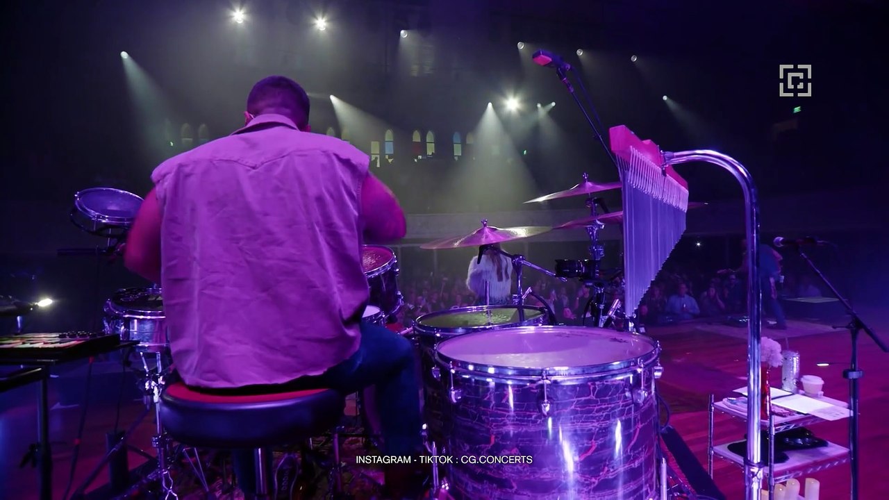 Ella Langley Streaming Live from the Ryman Auditorium