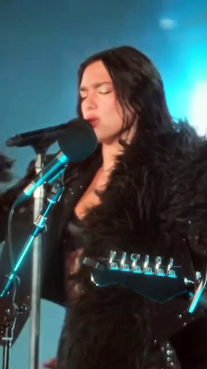 Dua Lipa interpretó "Tu misterioso alguien" de Miranda