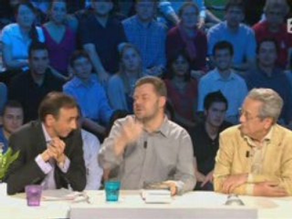 Zemmour - "Enfin un invité intelligent" !!