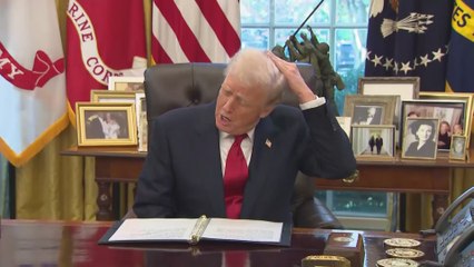 Trump Shares Warm Kiss with Erika Before Sergio Gor’s Swearing-In